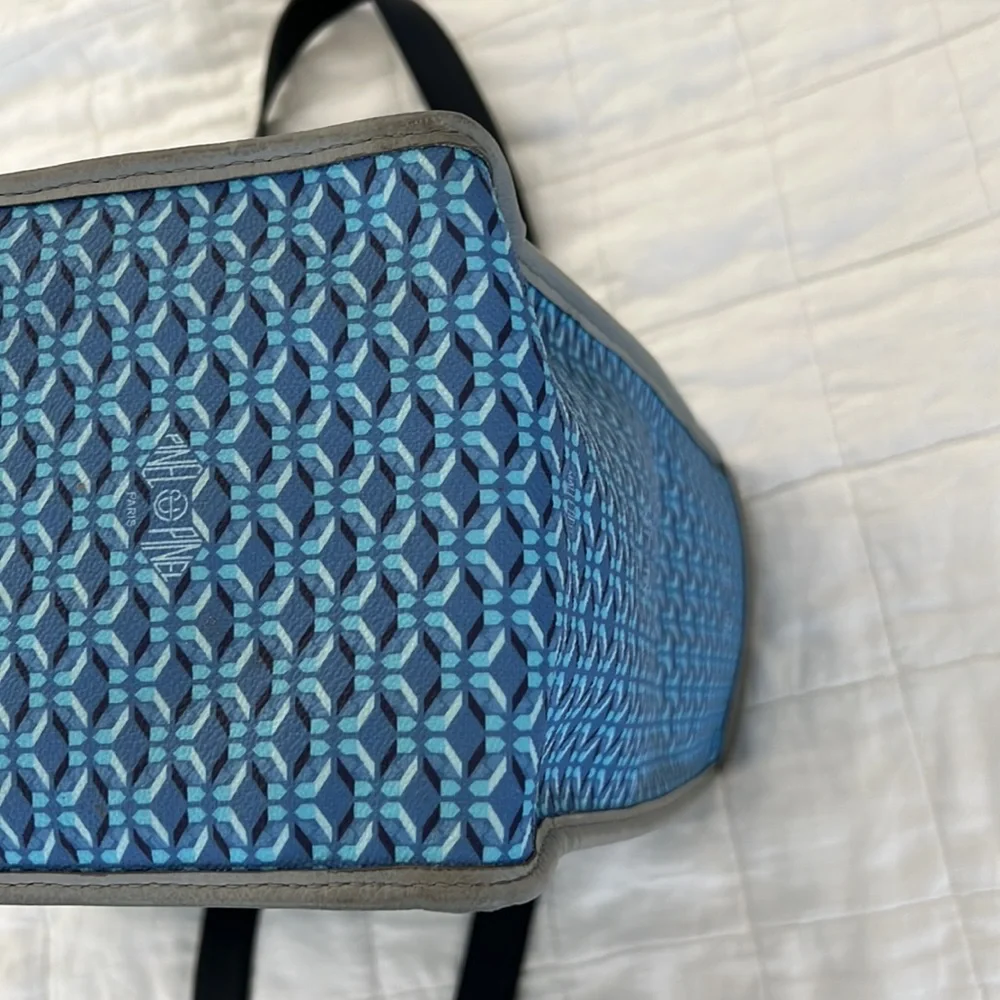 Rare. Pinel et Pinel Signature Tote - Picture 6 of 7